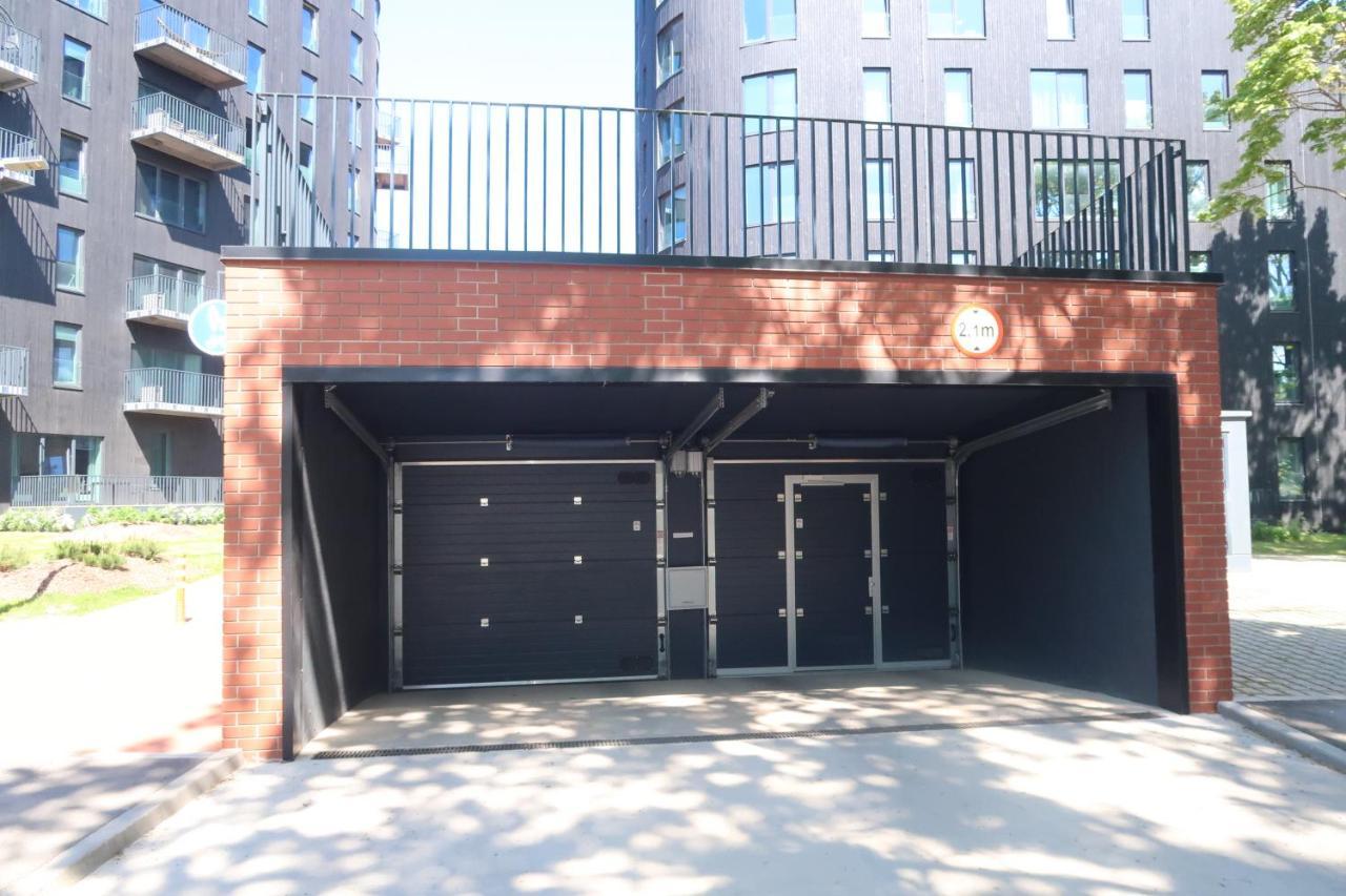 Artisa Riia Str 22A Luxury Apartment Tartu Esterno foto