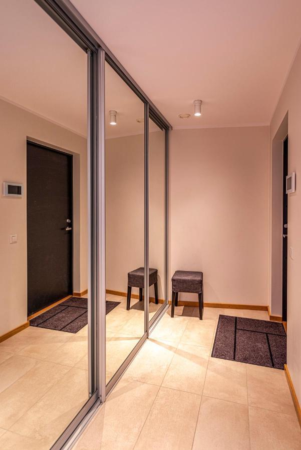 Artisa Riia Str 22A Luxury Apartment Tartu Esterno foto